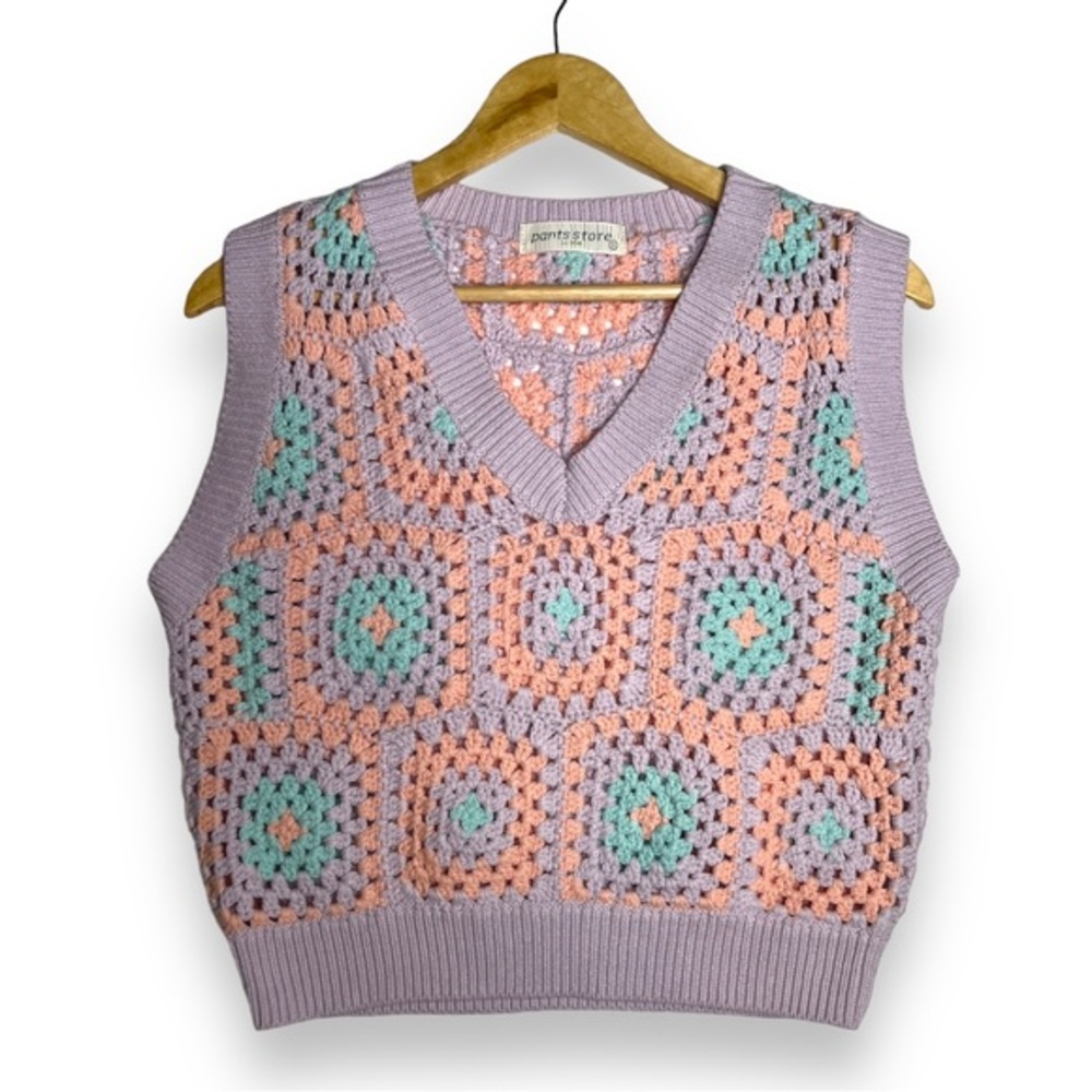 NWOT Pants Store Crochet‎ Granny Sweater Vest